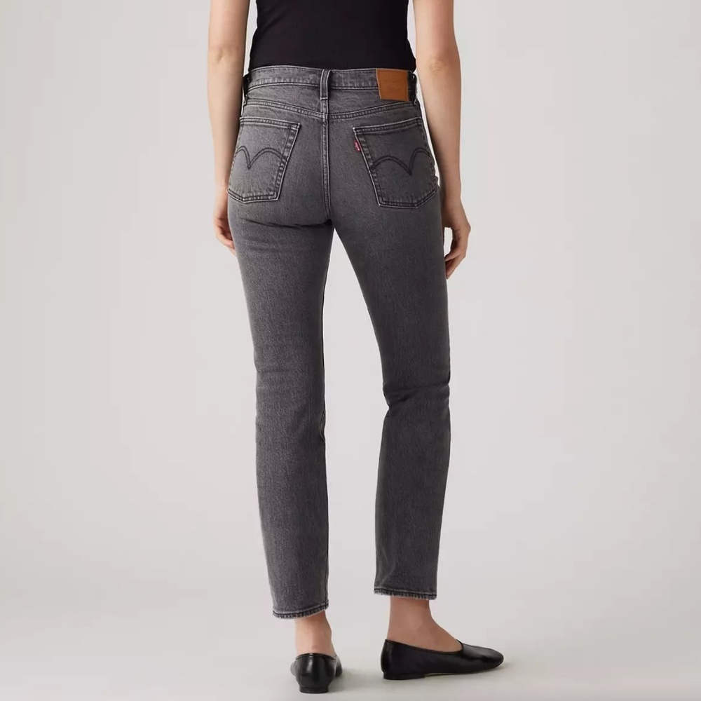 Levi's Wedgie Straight High Rise Ankle Jeans Gray Wash 26